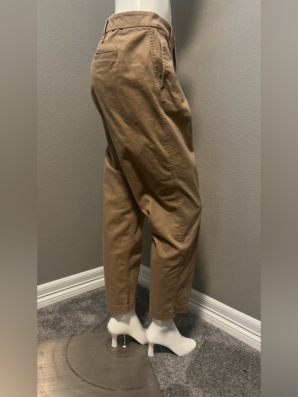 J. CREW Women’s Camel HIGH- RISE GIRLFRIEND CHINO Straight-Leg Pants Size 10 - Picture 7 of 16